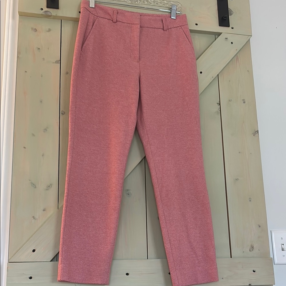 White House Black Market Pink Cropped Ankle Pants